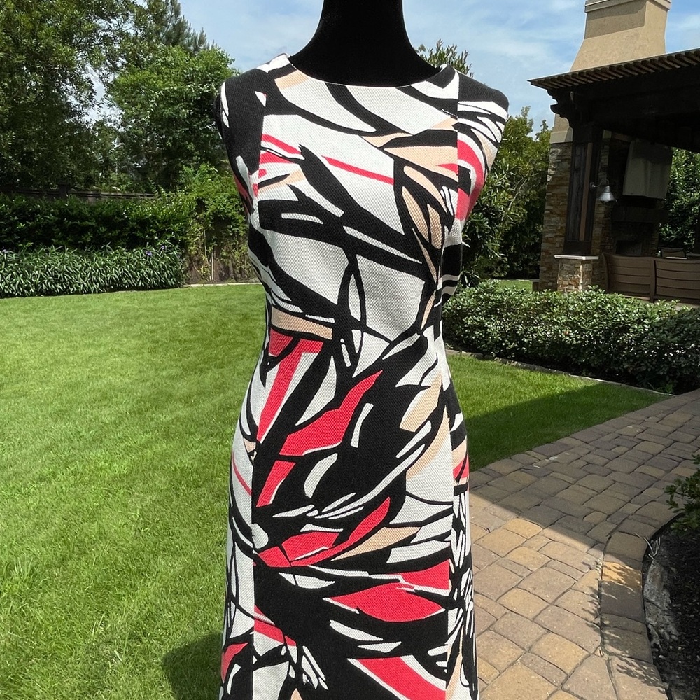 Hugo Boss- Sleeveless Sheath (Size 16) Multi Color Dress